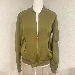 Olive Green bomber jacket XS